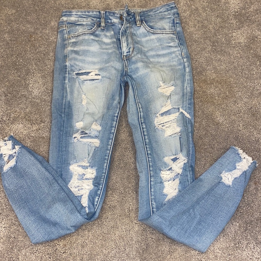 light wash skinny jeans